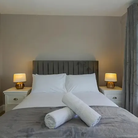 Teach An Choill, Dingle